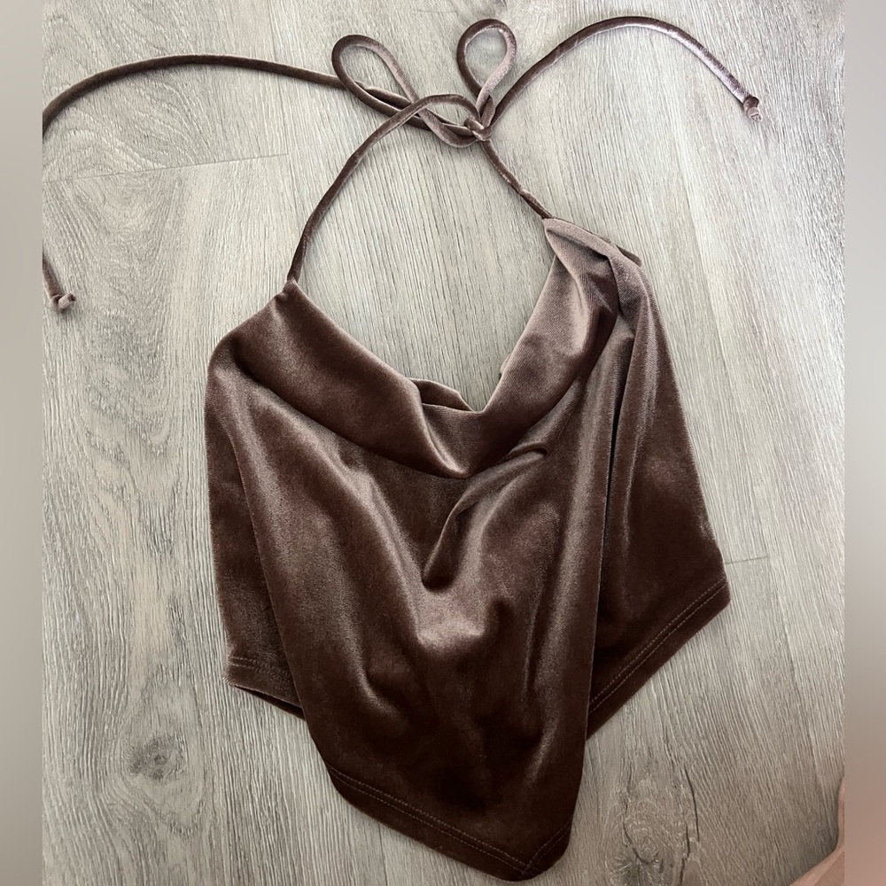 Lelis Collection | Halter Top | Backless | Velvet | Medium